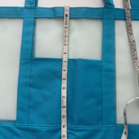 Beach Tote Blue Mesh with Pouch NWT - Picture 5 of 5
